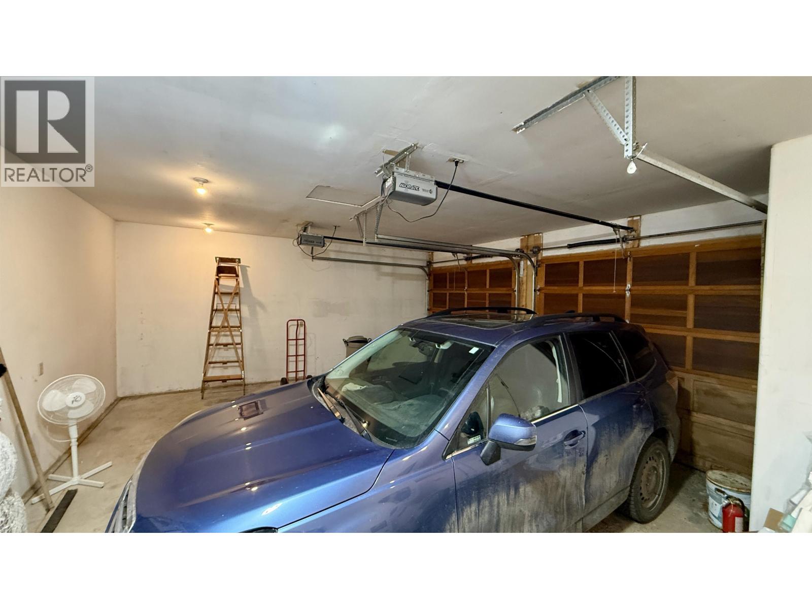 5466 Donsleequa Court Property Photo 29