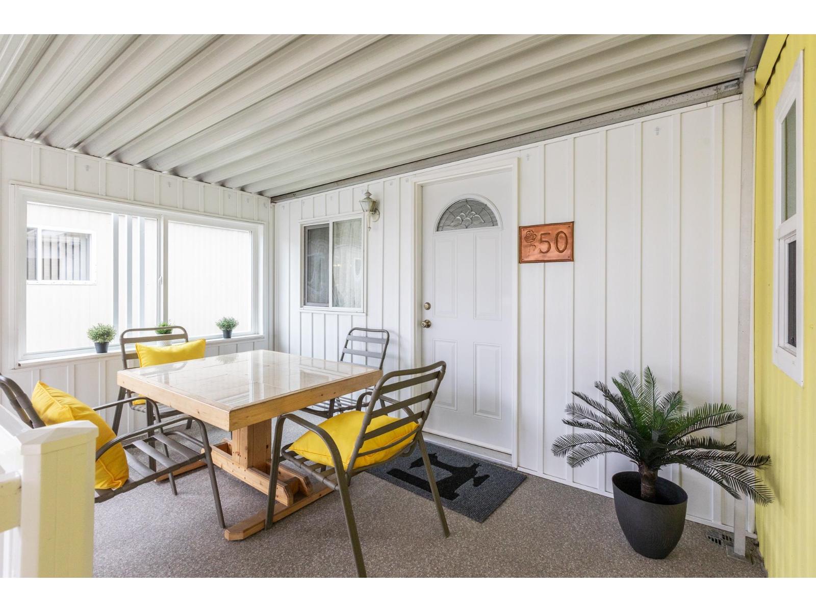 50 15875 20 Avenue Property Photo 1