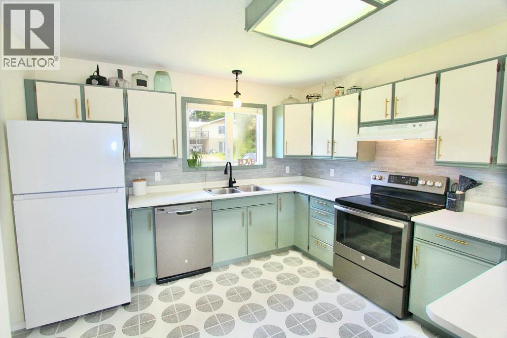 40 Yakoun Street Property Photo 1
