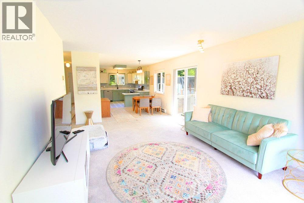 40 Yakoun Street Property Photo 16
