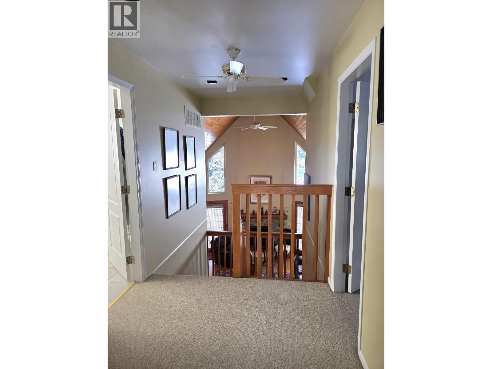 2813 Clifftop Lane Property Photo 18
