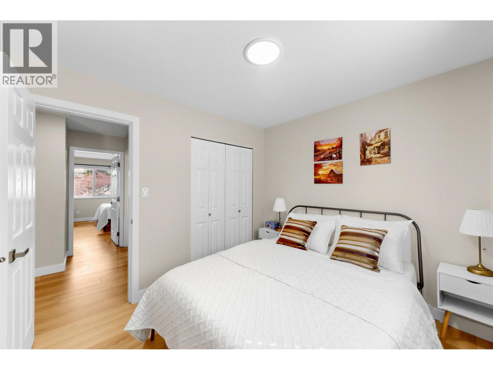 3055 Rothbury Place Property Photo 12