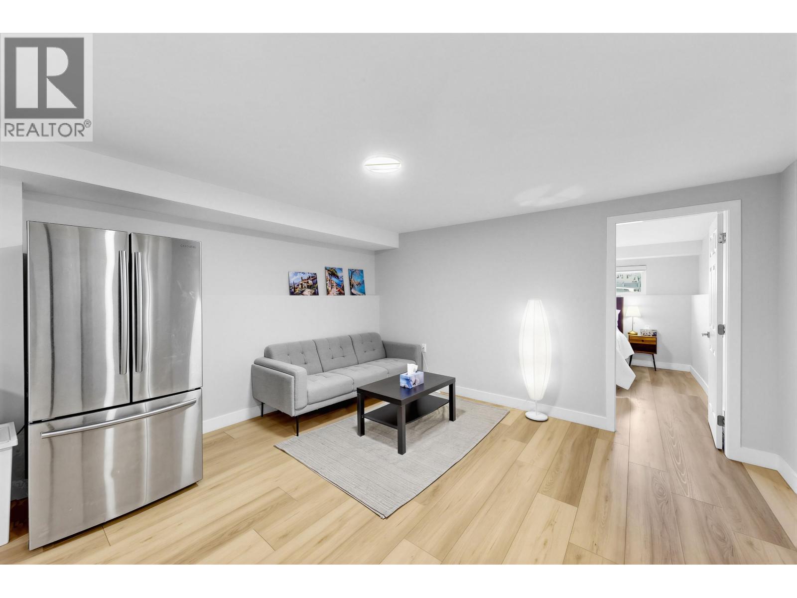 3055 Rothbury Place Property Photo 18