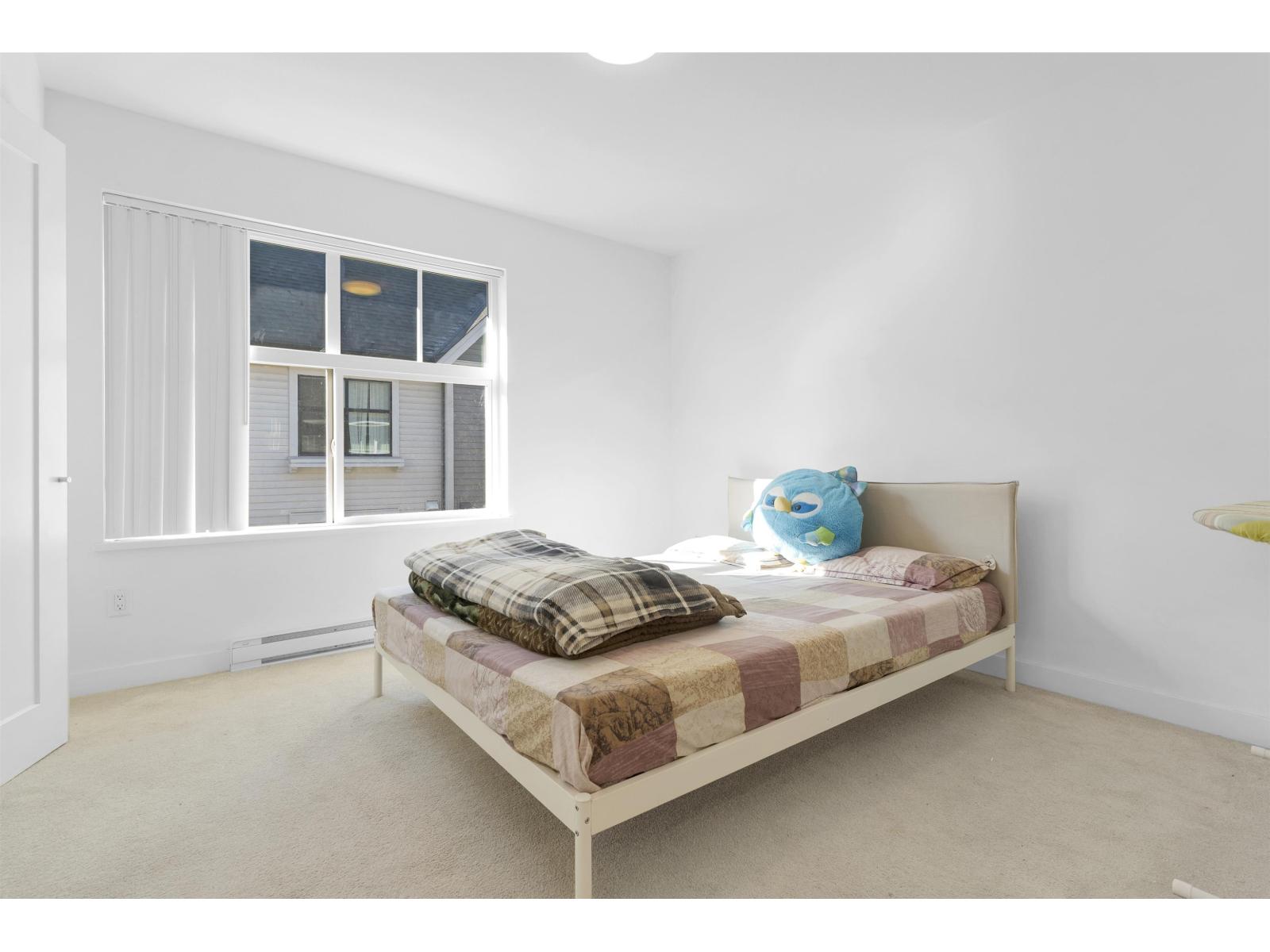 24 14151 58a Avenue Property Photo 8