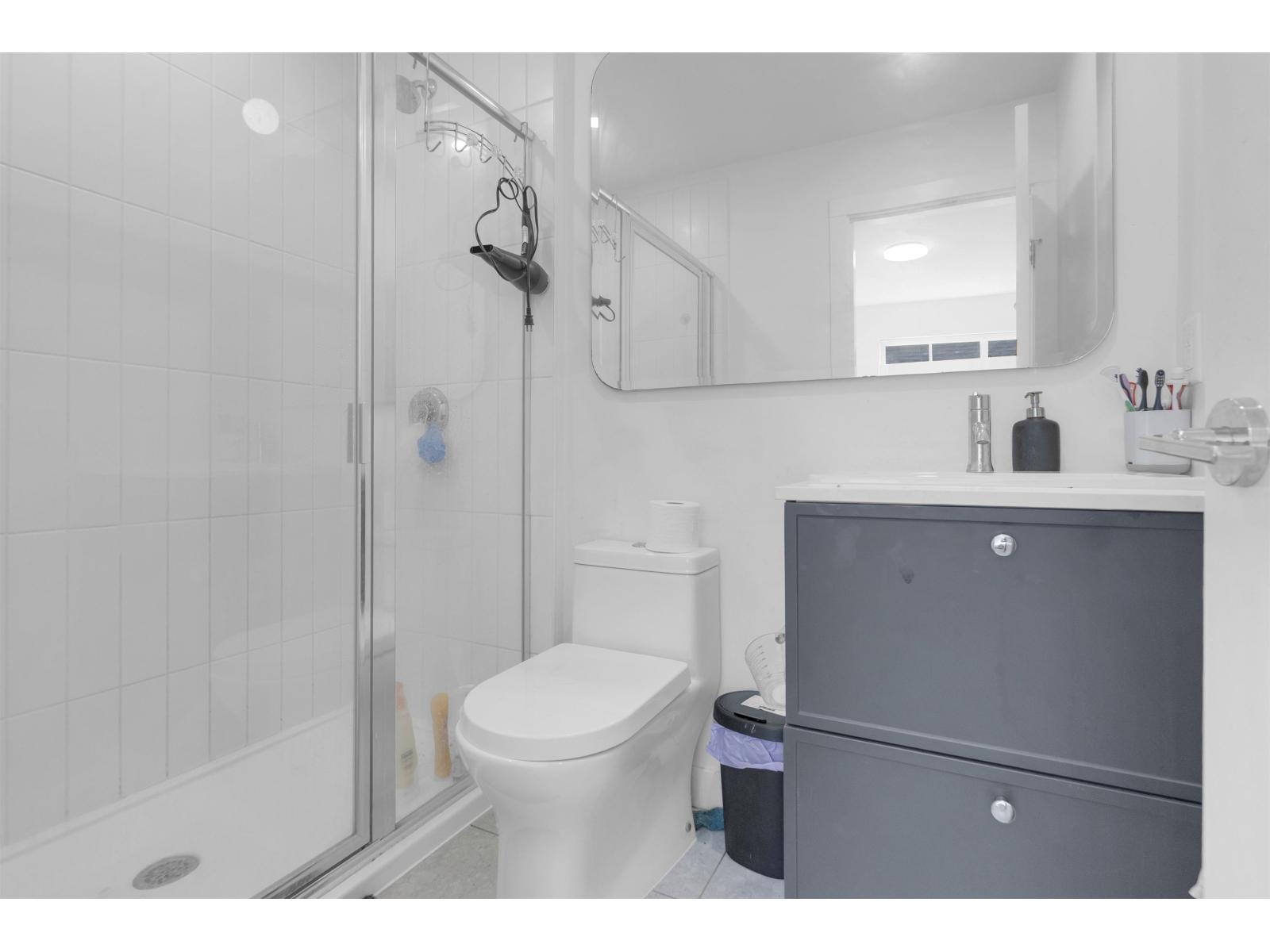 24 14151 58a Avenue Property Photo 15