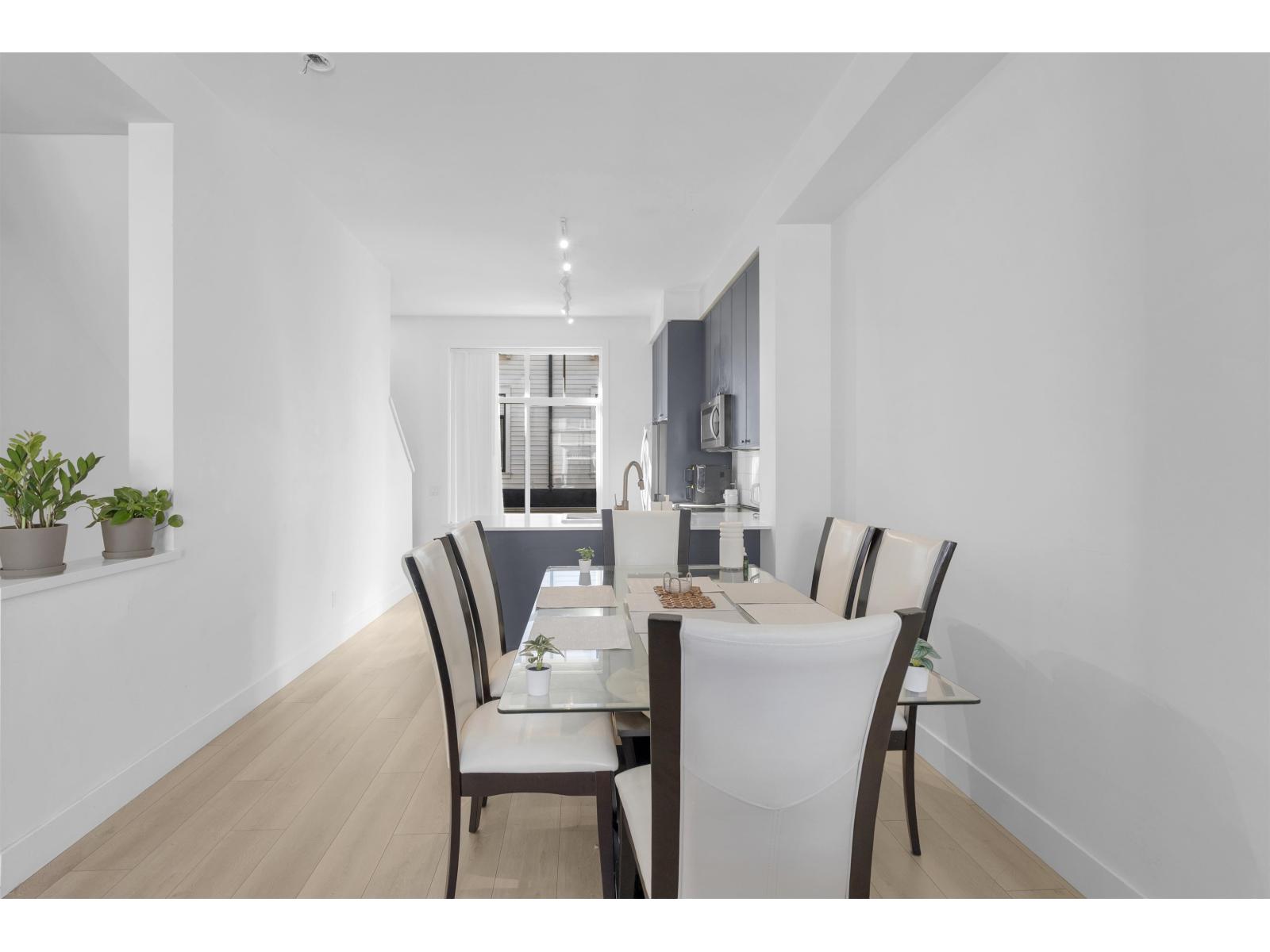 24 14151 58a Avenue Property Photo 18