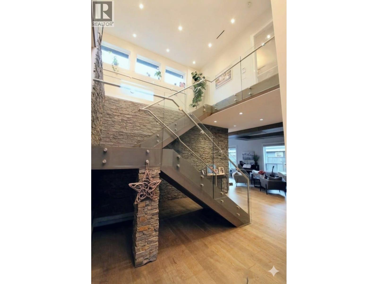 3300 Jesmond Avenue Property Photo 13