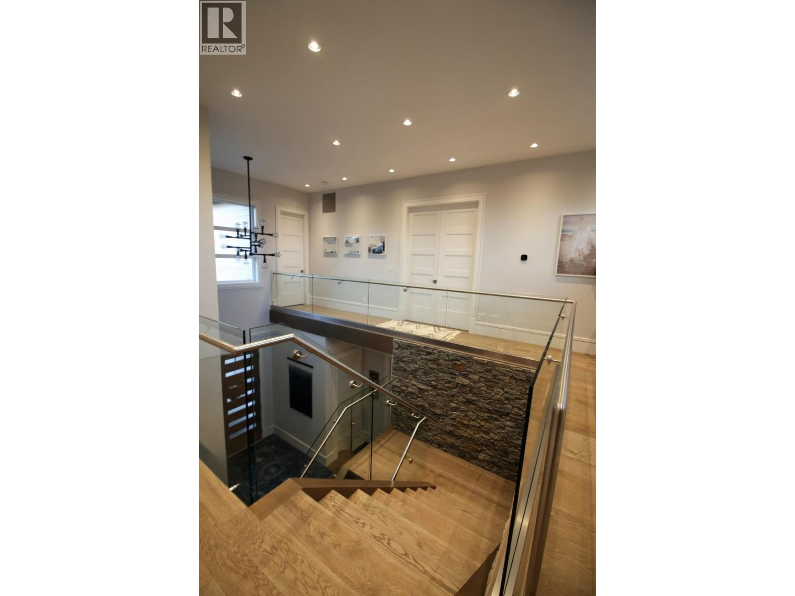 3300 Jesmond Avenue Property Photo 16