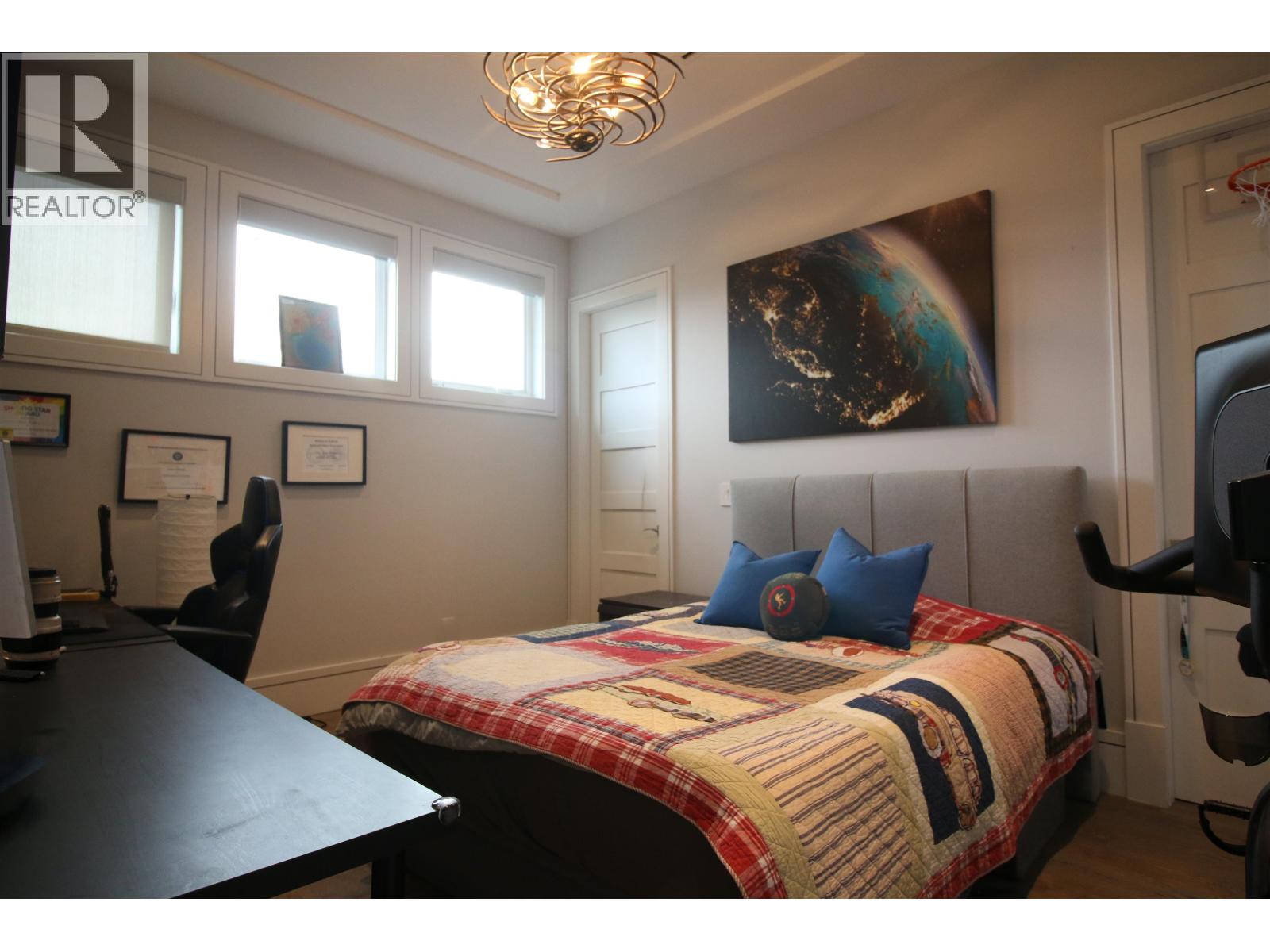 3300 Jesmond Avenue Property Photo 23