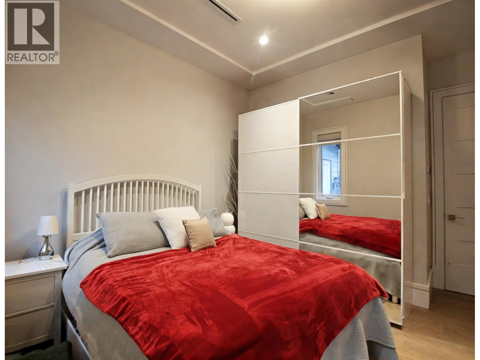 3300 Jesmond Avenue Property Photo 25