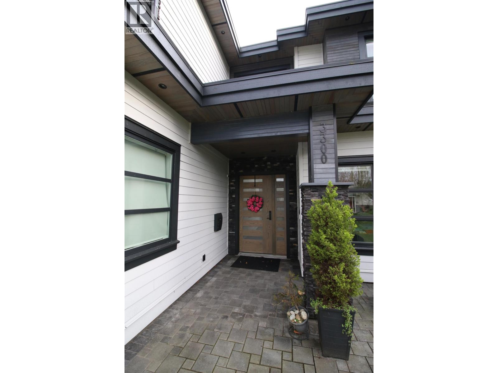 3300 Jesmond Avenue Property Photo 28
