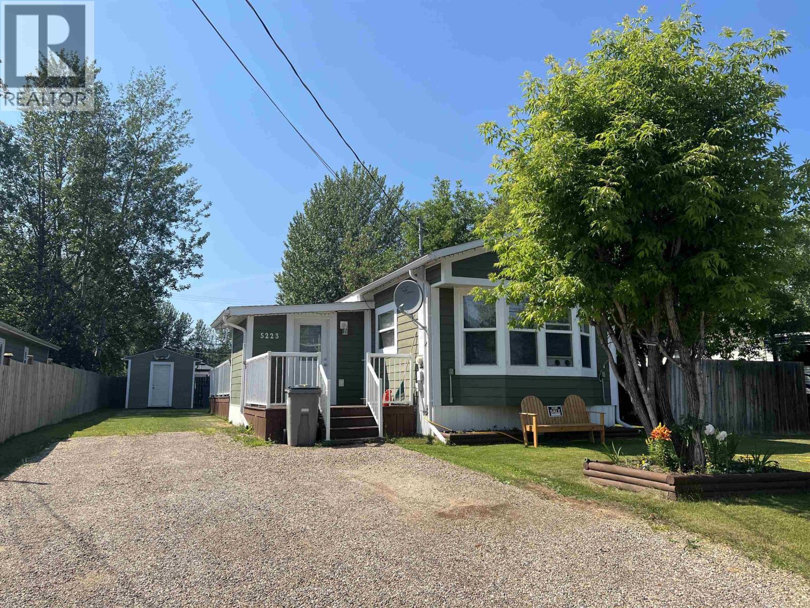 5223 41 STREET Property Photo 1