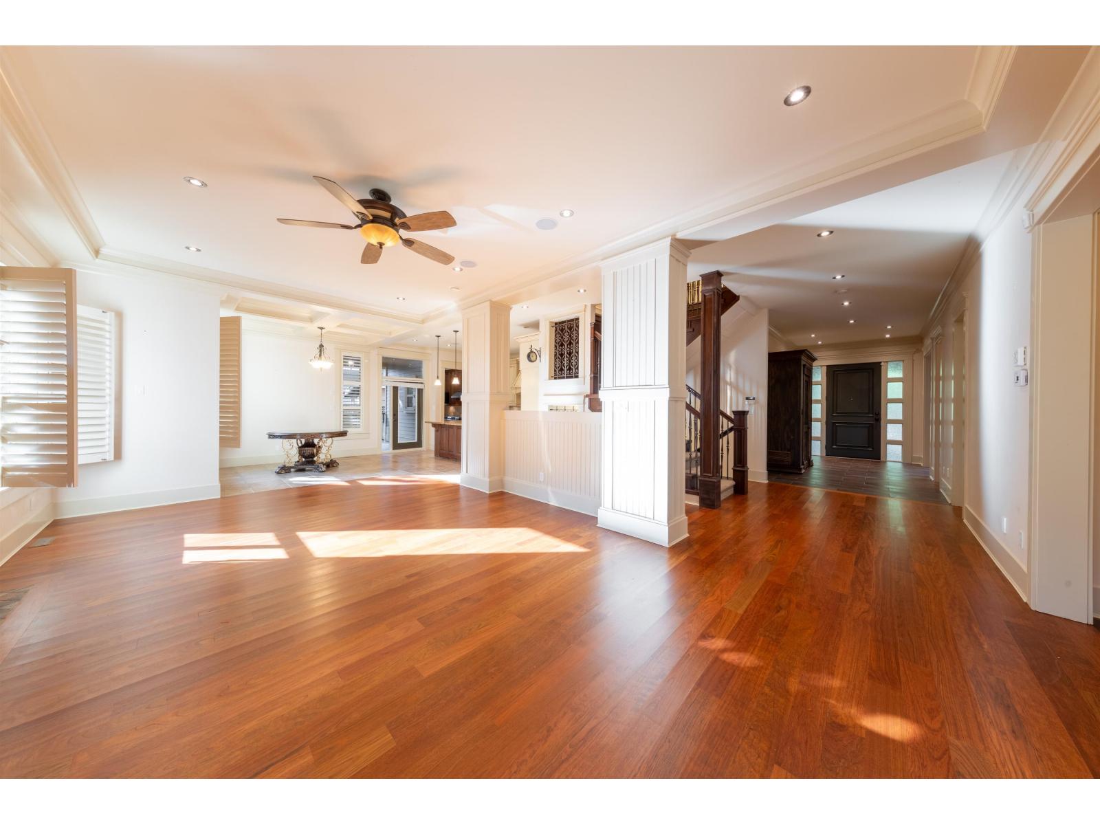 2080 136 Street Property Photo 7