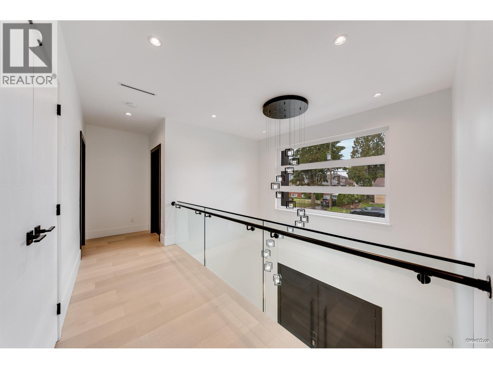 710 Ivy Avenue Property Photo 33