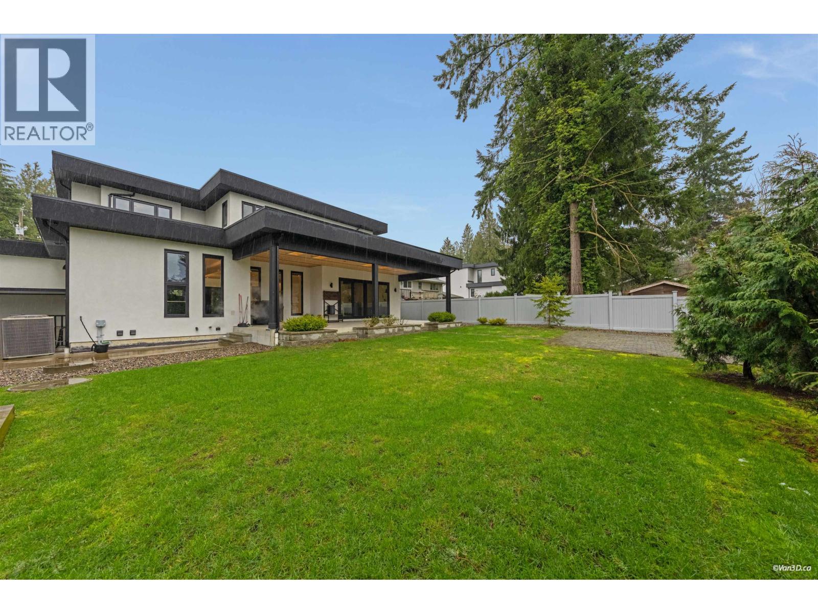 710 Ivy Avenue Property Photo 39