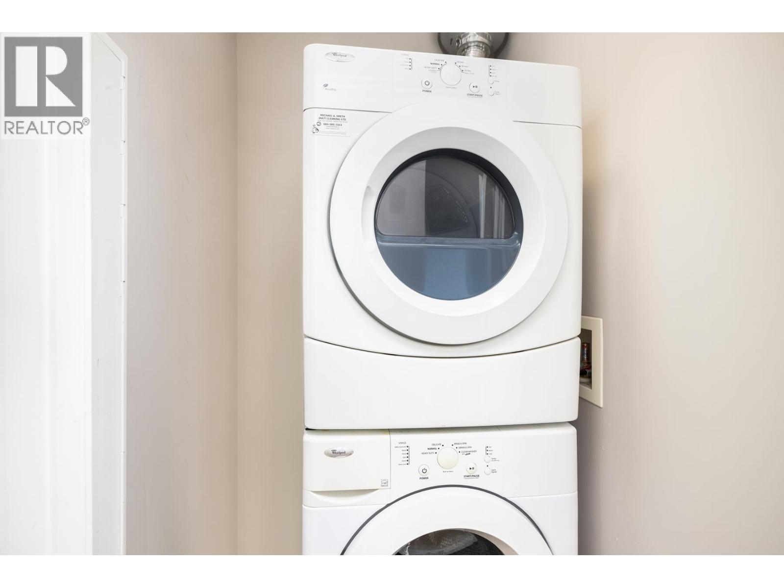 2206 1155 The High Street Property Photo 15