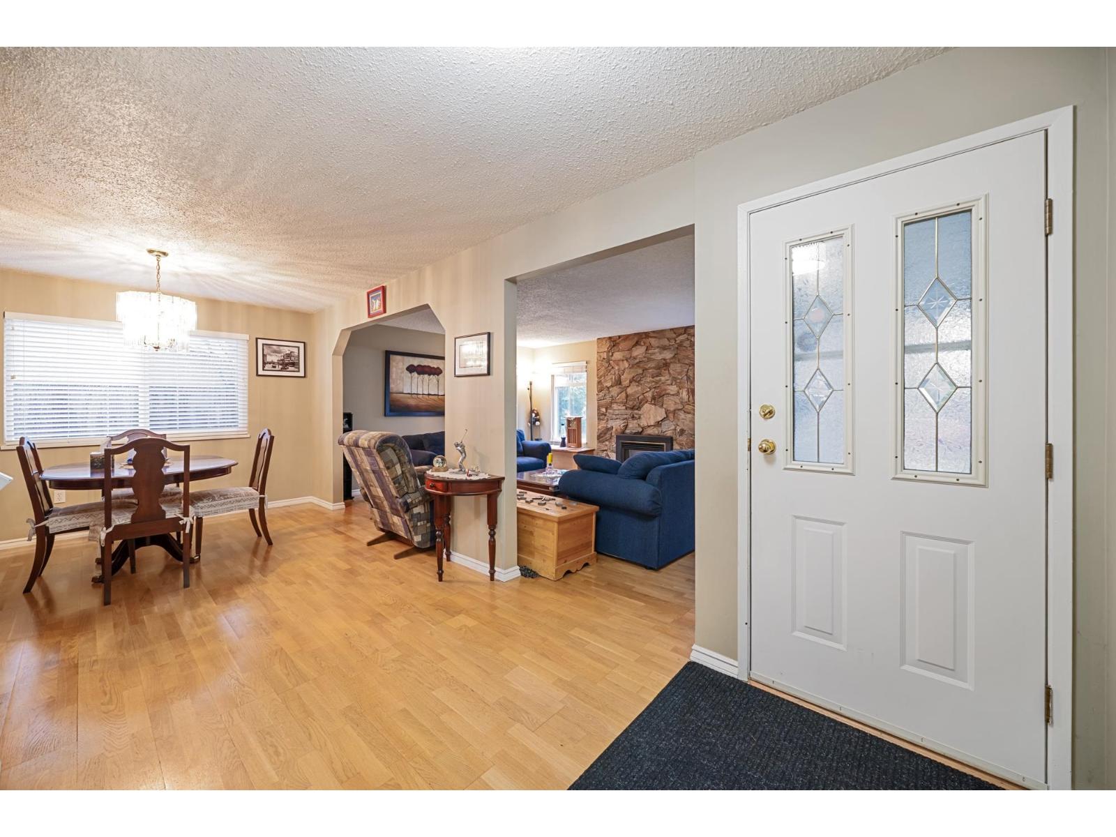 6632 Baker Road Property Photo 6