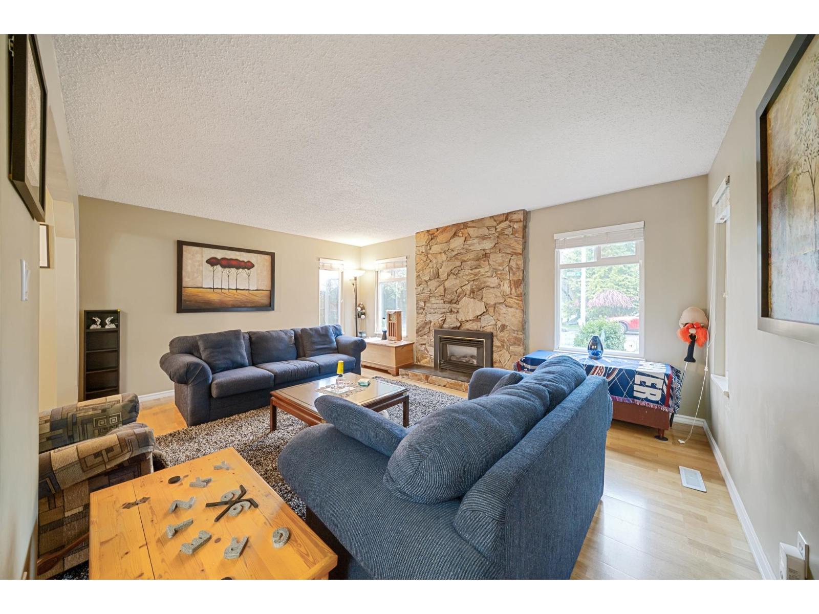 6632 Baker Road Property Photo 8