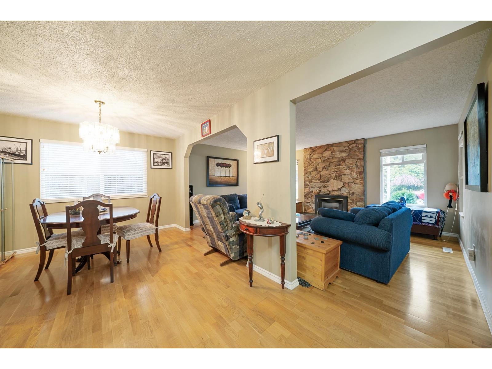 6632 Baker Road Property Photo 12