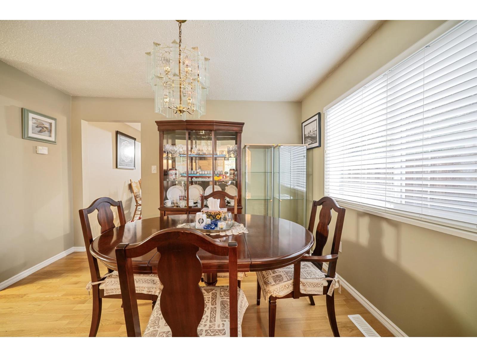 6632 Baker Road Property Photo 13