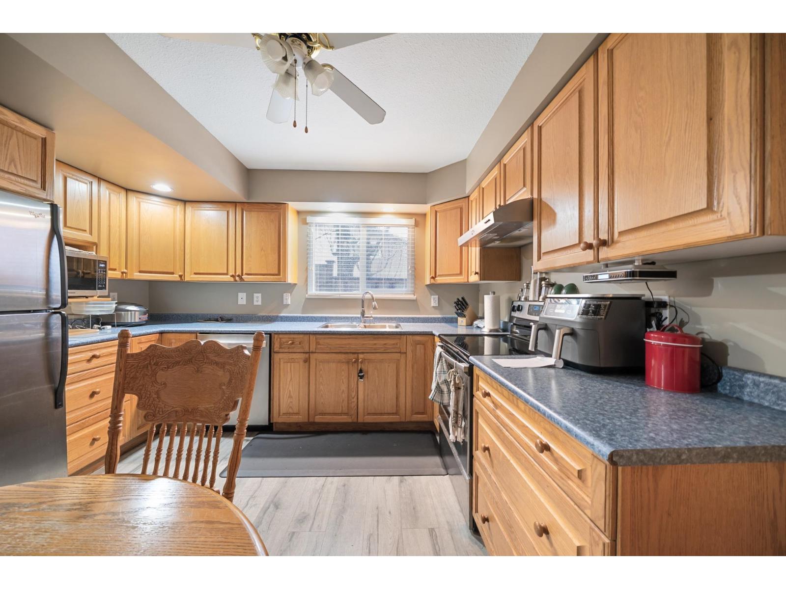 6632 Baker Road Property Photo 15
