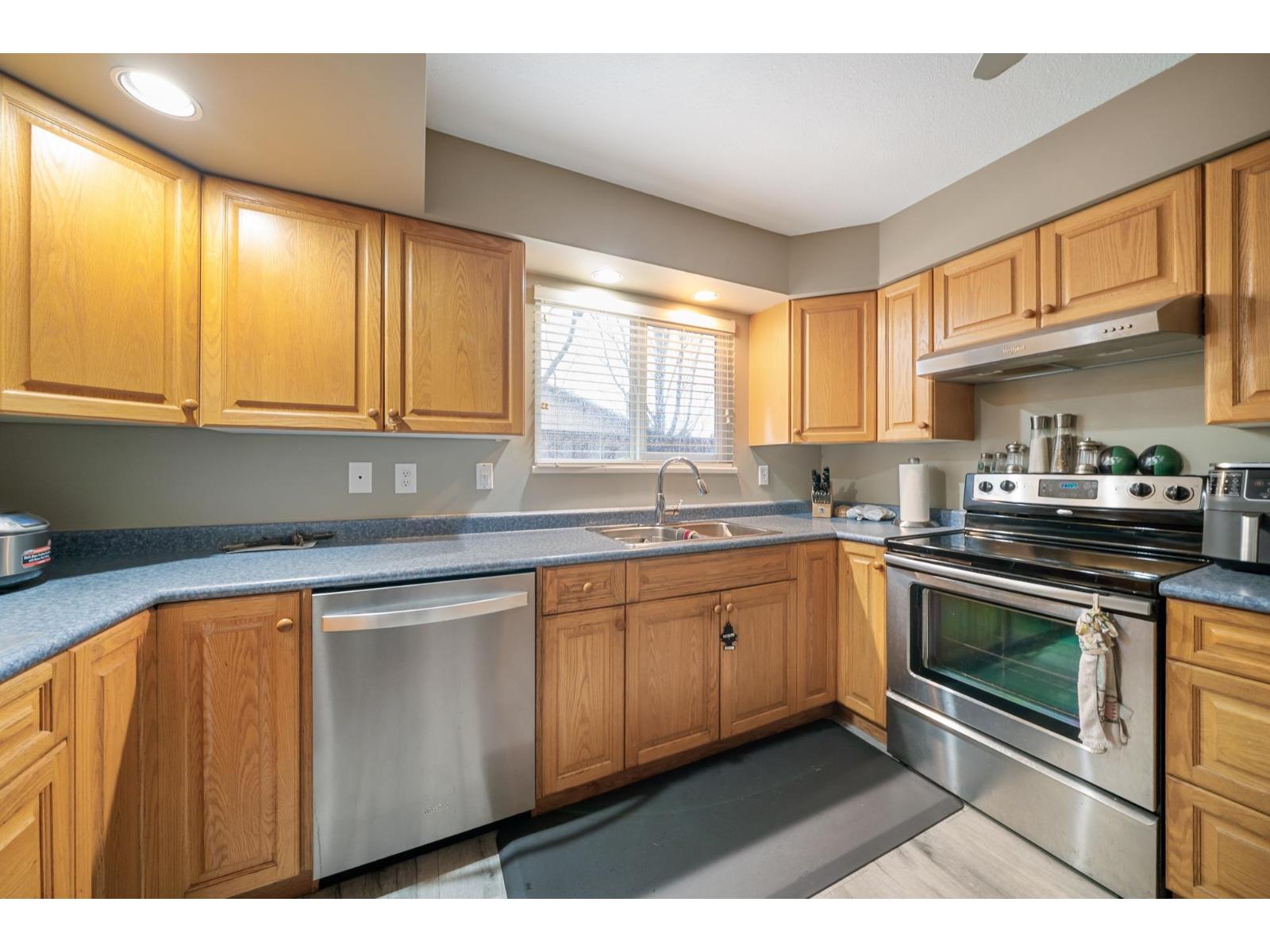 6632 Baker Road Property Photo 20