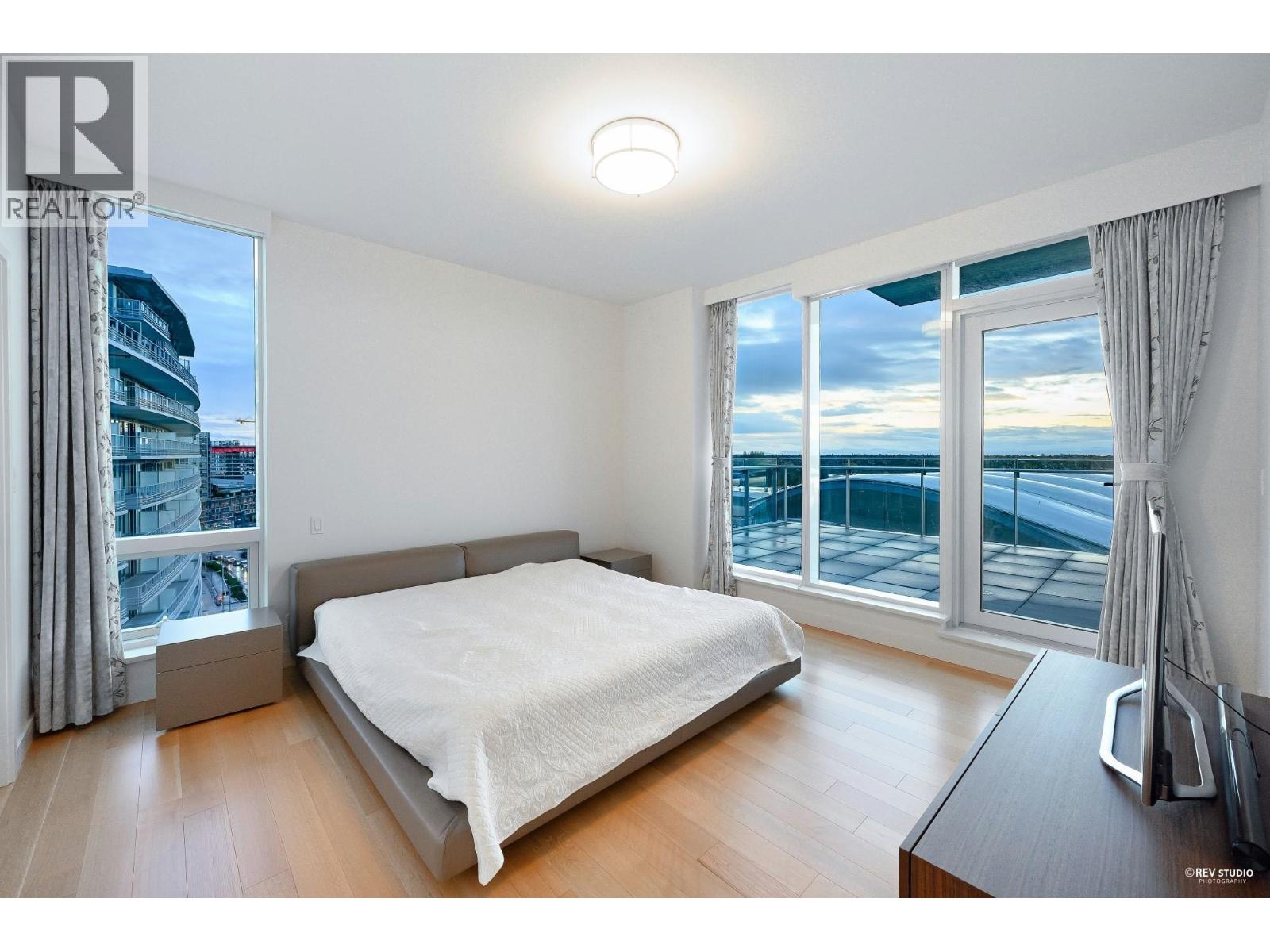 1003 6611 Pearson Way Property Photo 12