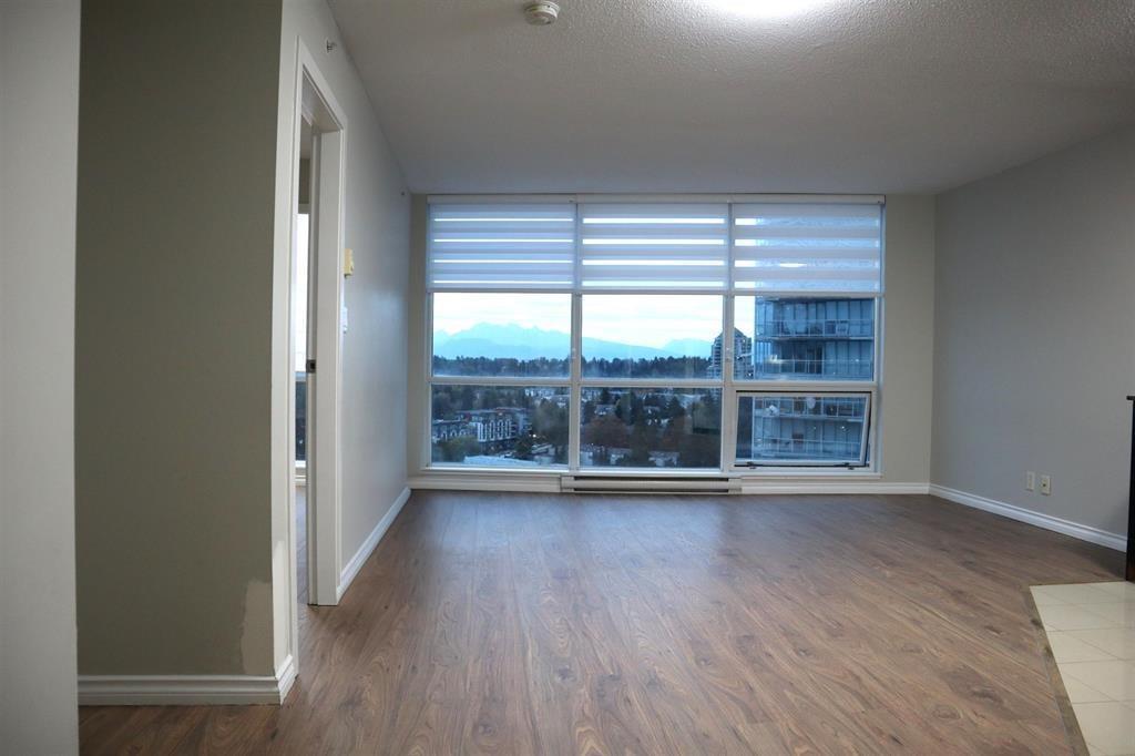 2206 13618 100 AVENUE Property Photo 1