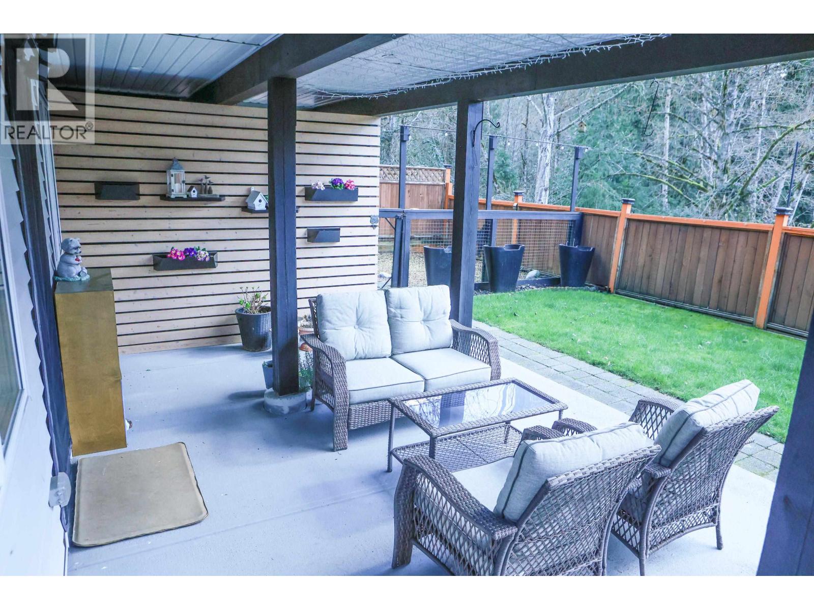 24170 Hill Avenue Property Photo 22