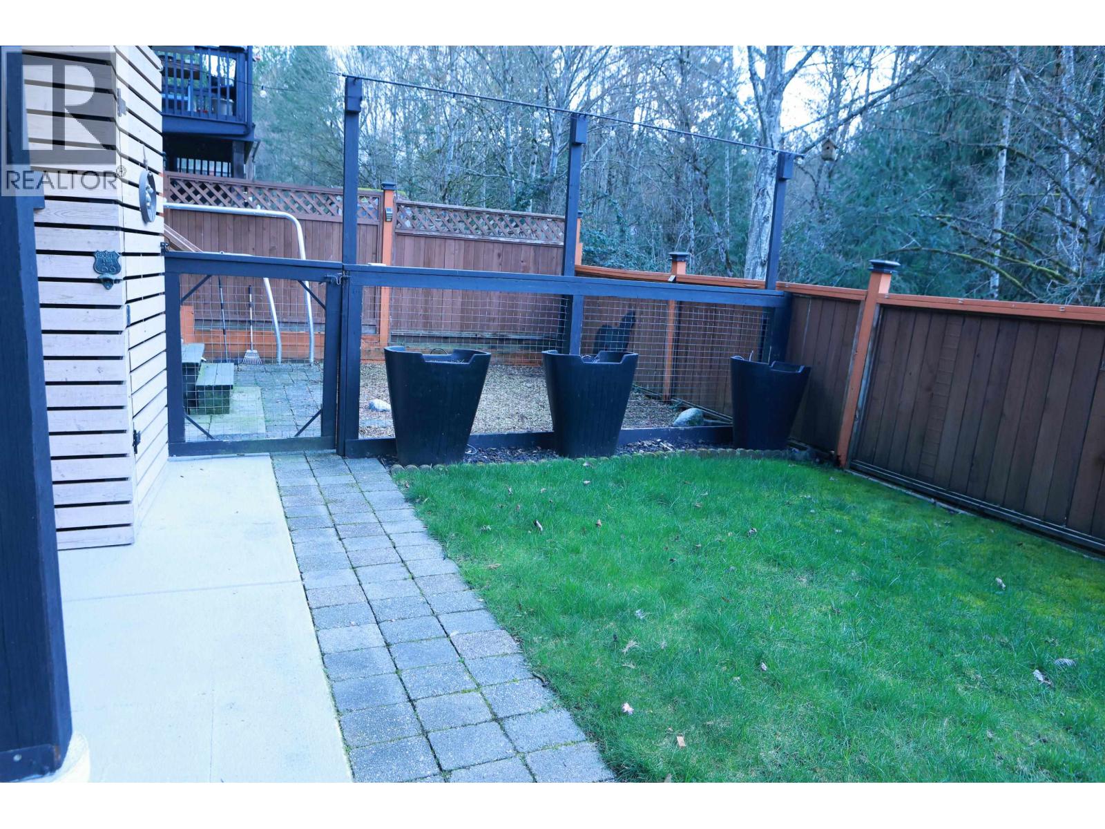 24170 Hill Avenue Property Photo 23