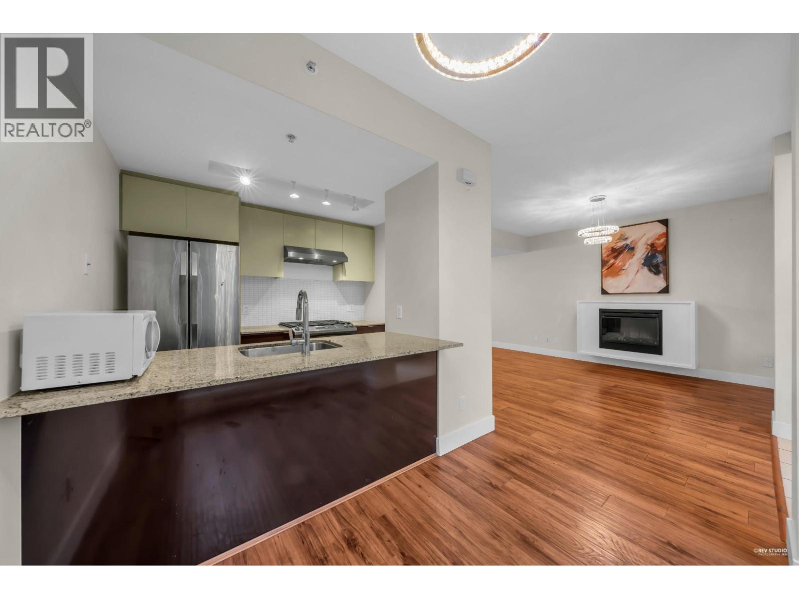 4818 Hazel Street Property Photo 5