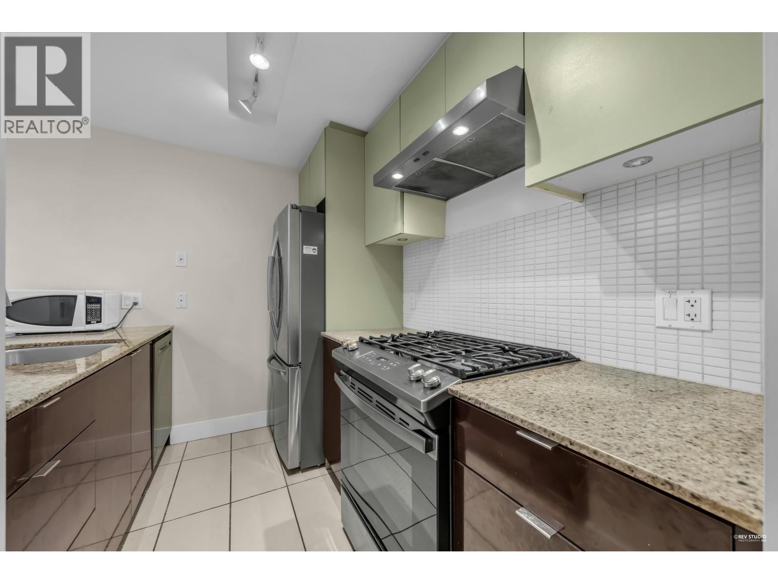 4818 Hazel Street Property Photo 6