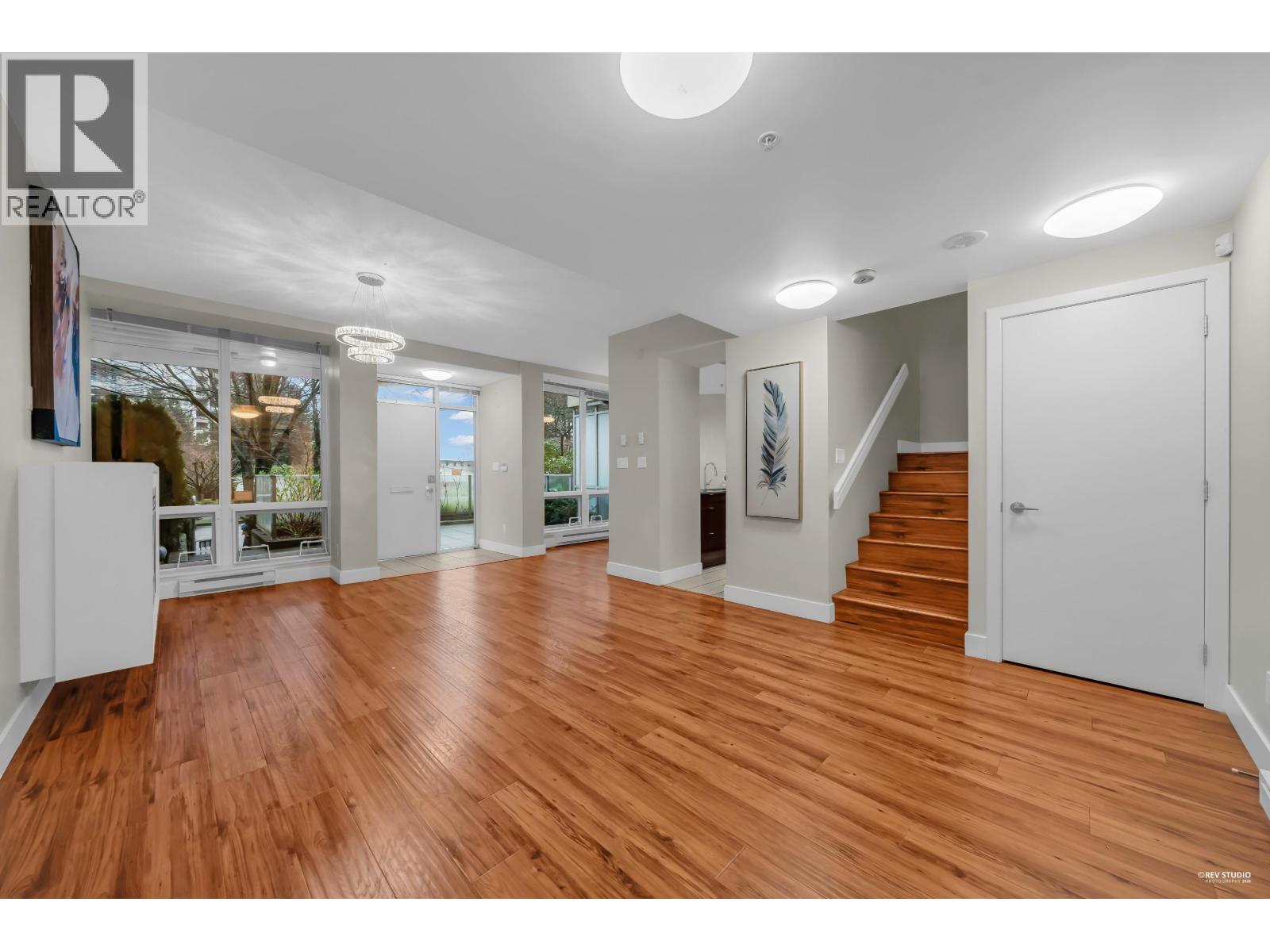 4818 Hazel Street Property Photo 11