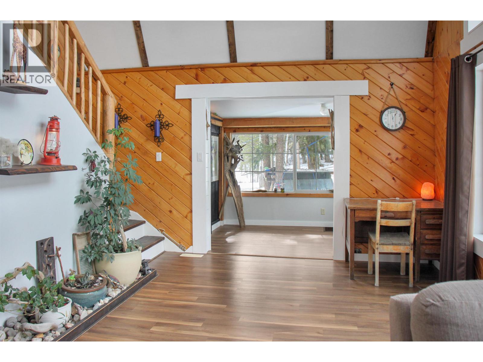 4907 Peasim Court Property Photo 3