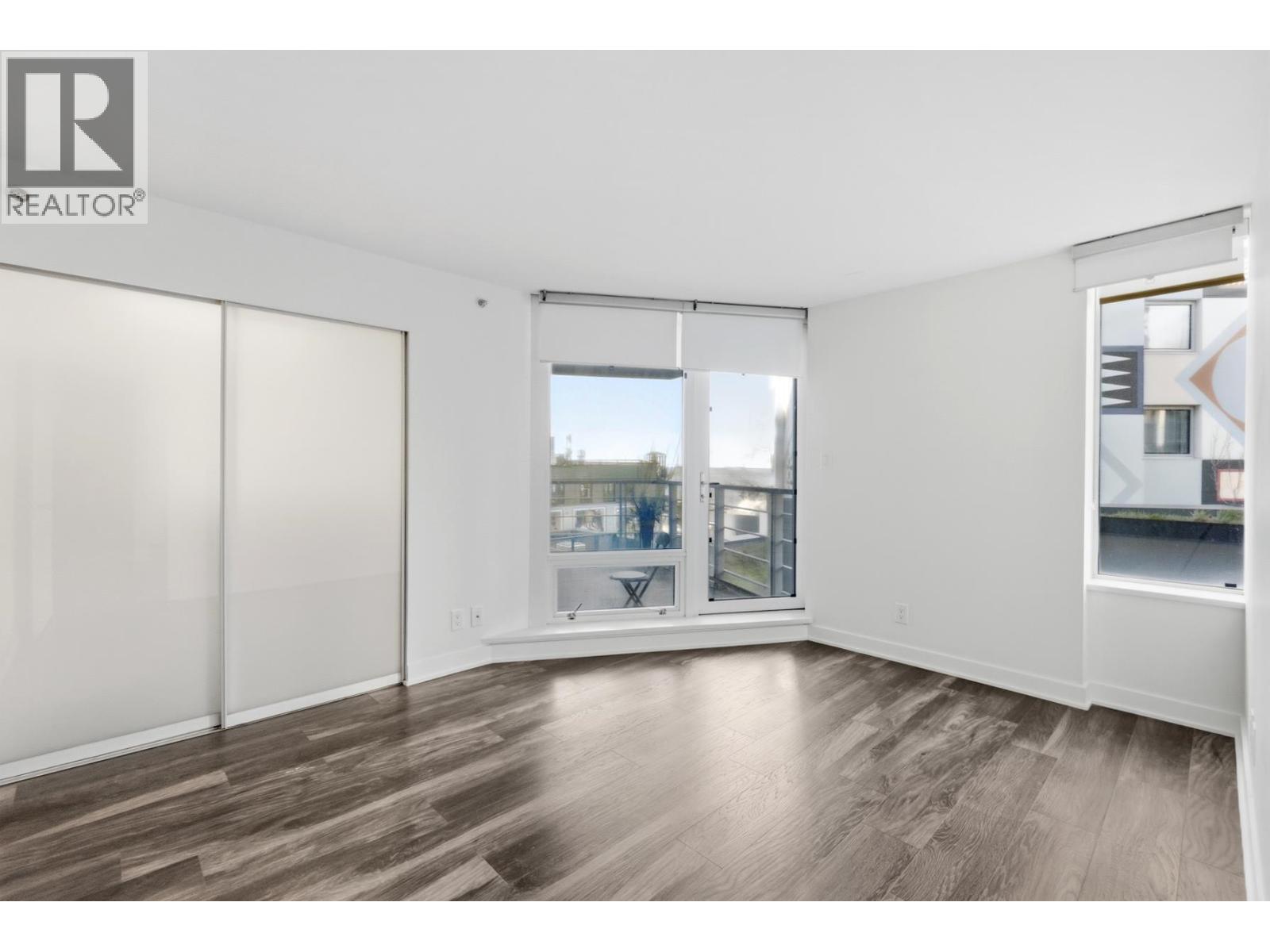 301 1762 Davie Street Property Photo 18