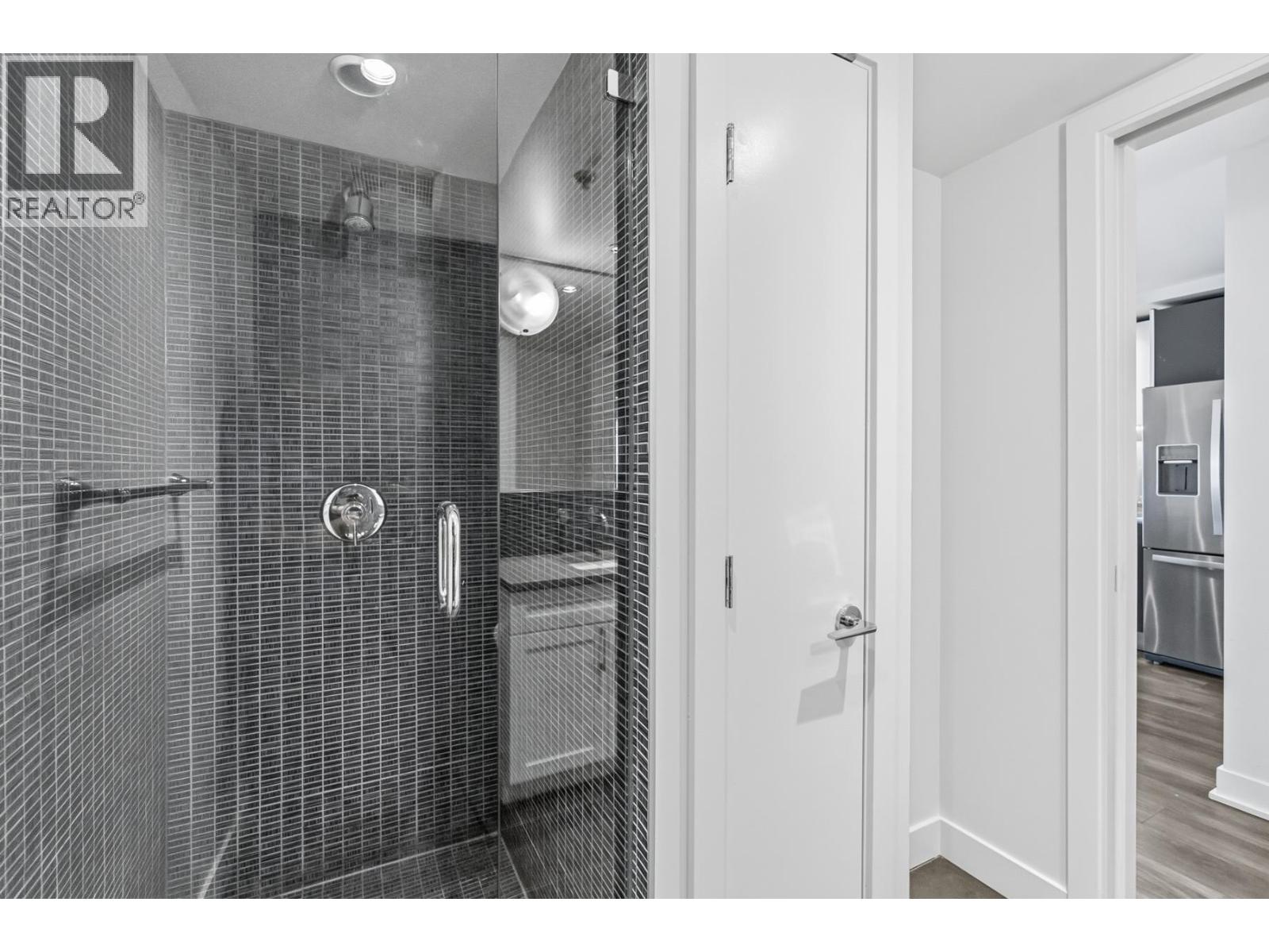 301 1762 Davie Street Property Photo 23