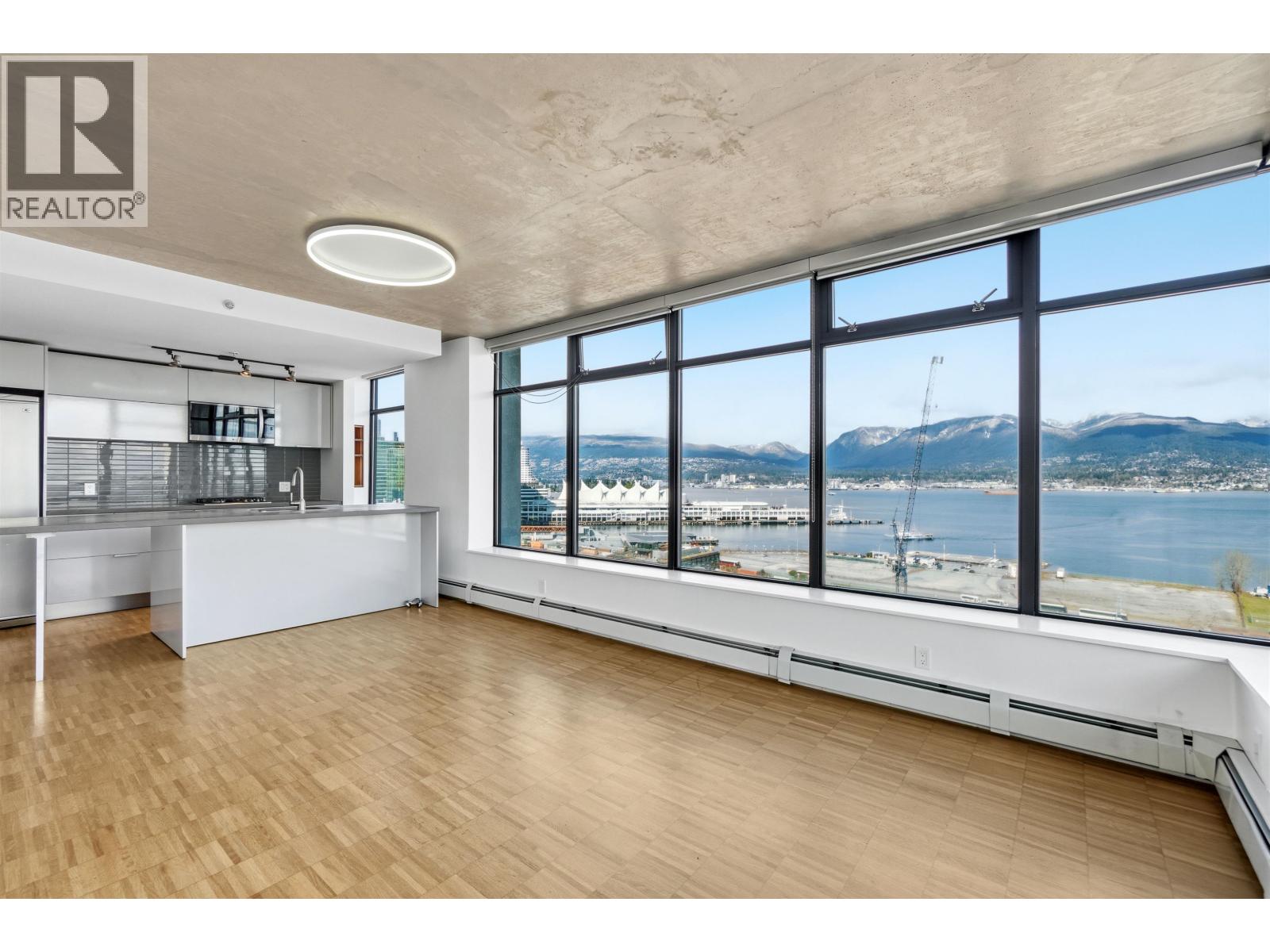 1701 108 W Cordova Street Property Photo 3