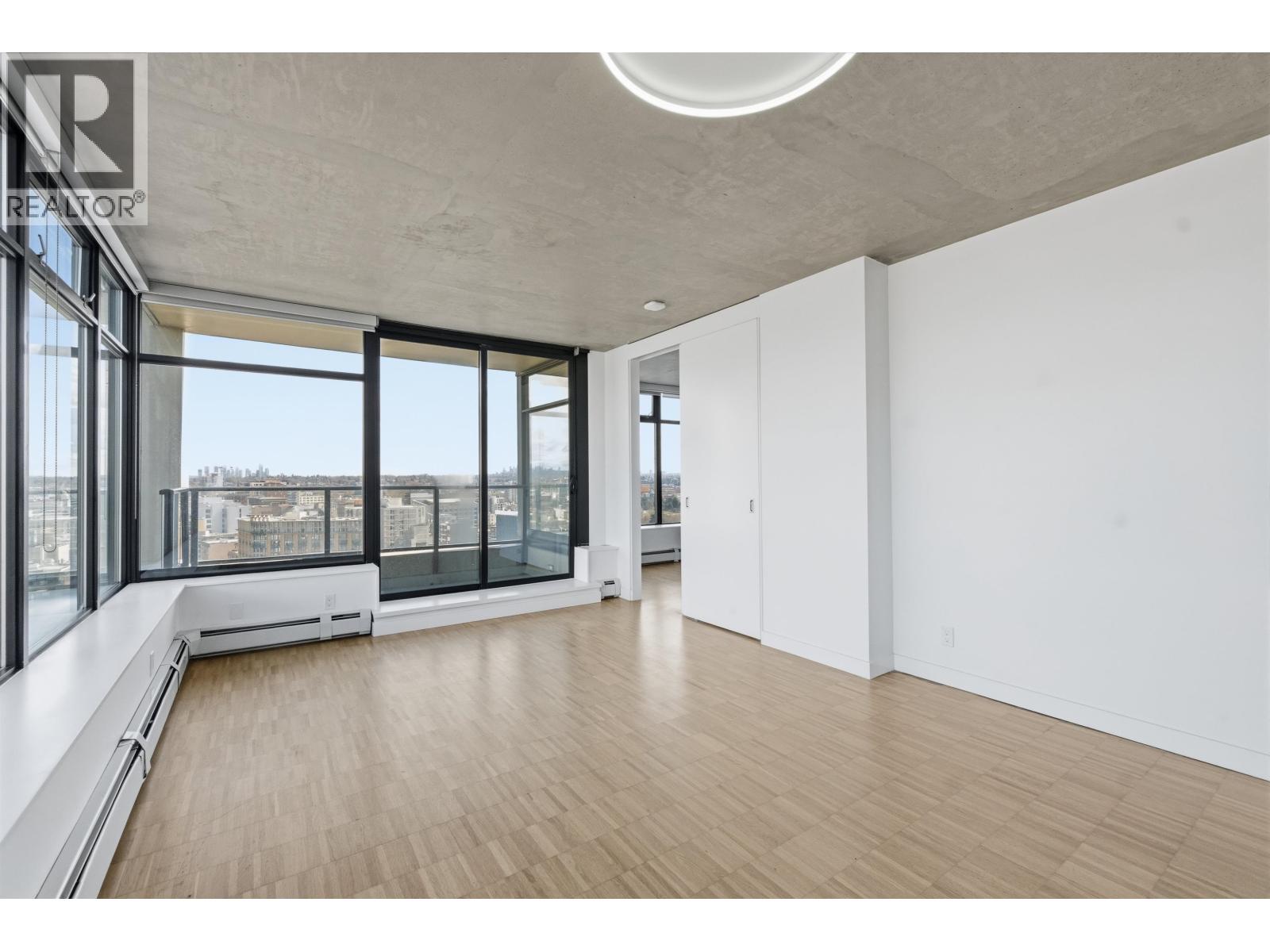 1701 108 W Cordova Street Property Photo 5