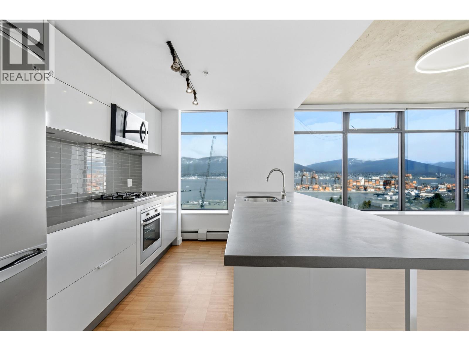 1701 108 W Cordova Street Property Photo 7