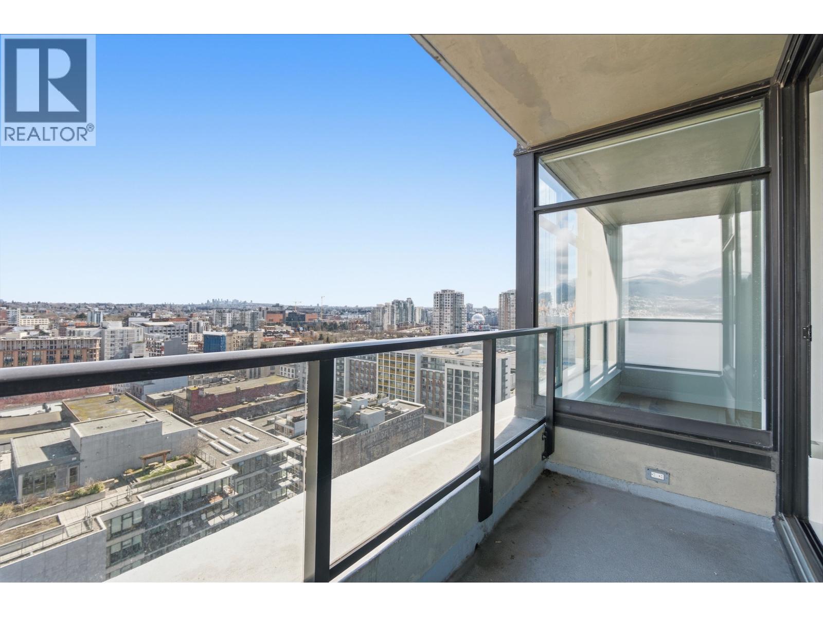 1701 108 W Cordova Street Property Photo 13