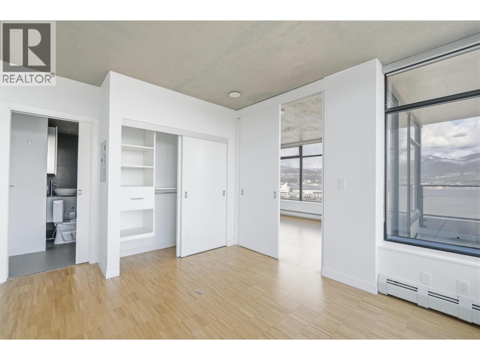 1701 108 W Cordova Street Property Photo 17