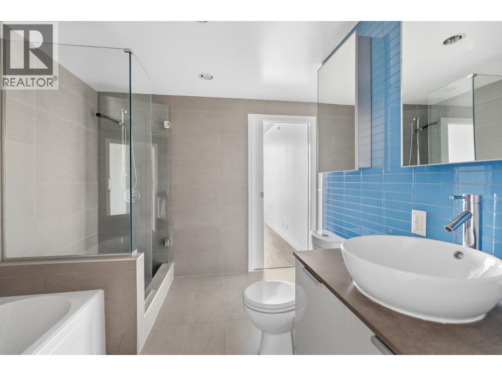 1701 108 W Cordova Street Property Photo 18