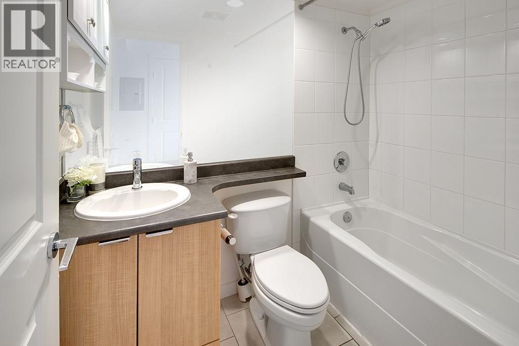 1708 1001 Richards Street Property Photo 9