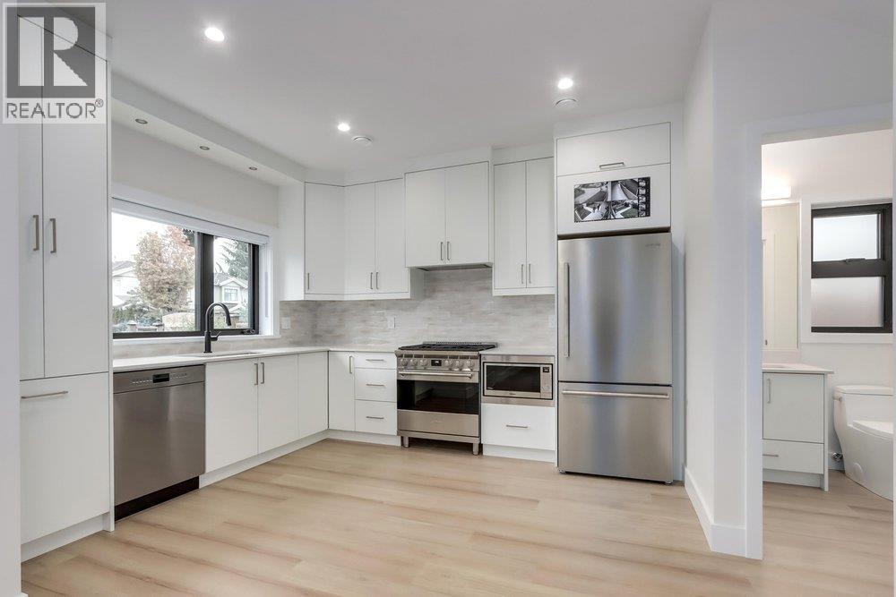1 4257 Knight Street Property Photo 6