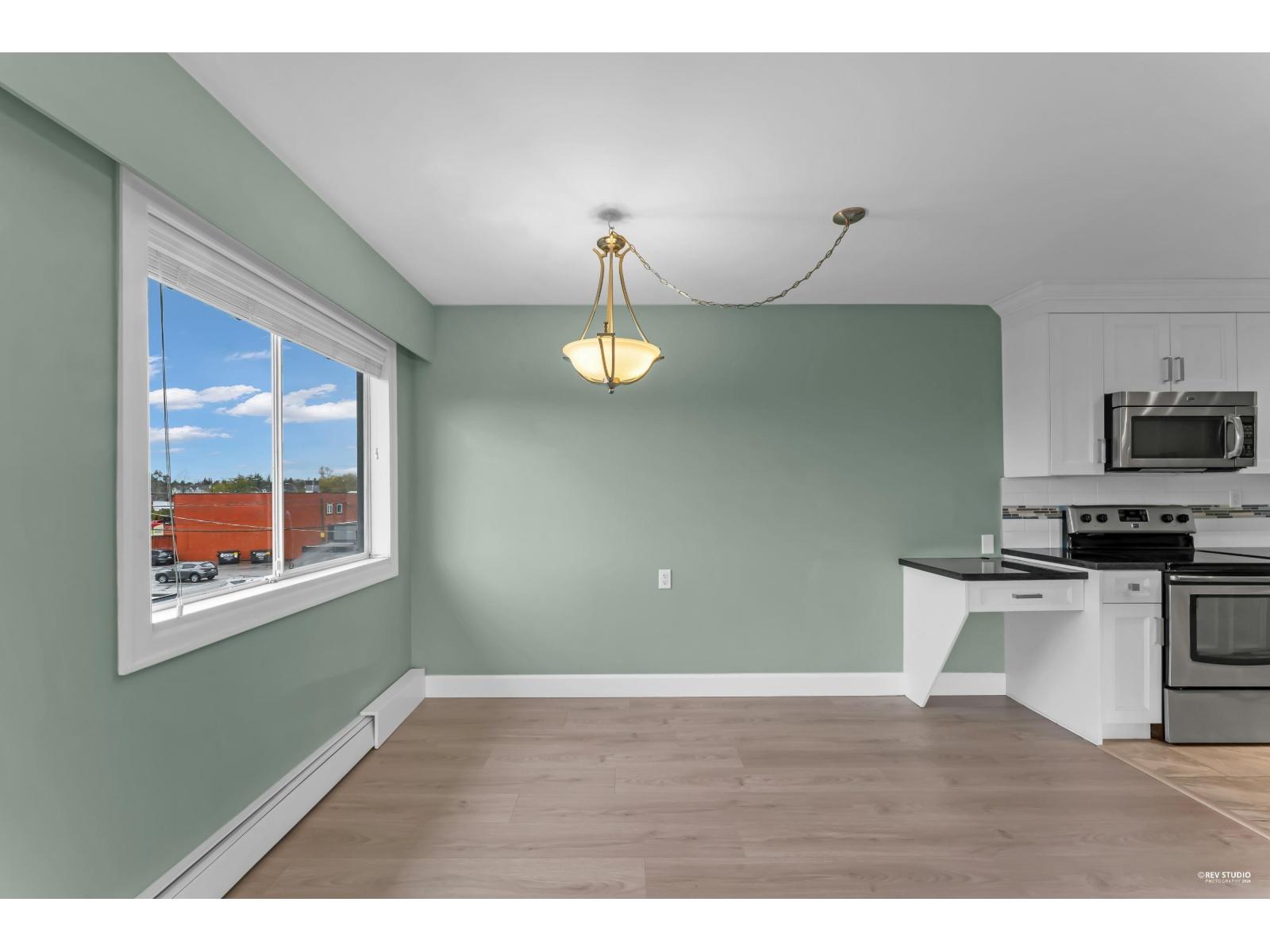 322 17707 57a Avenue Property Photo 5