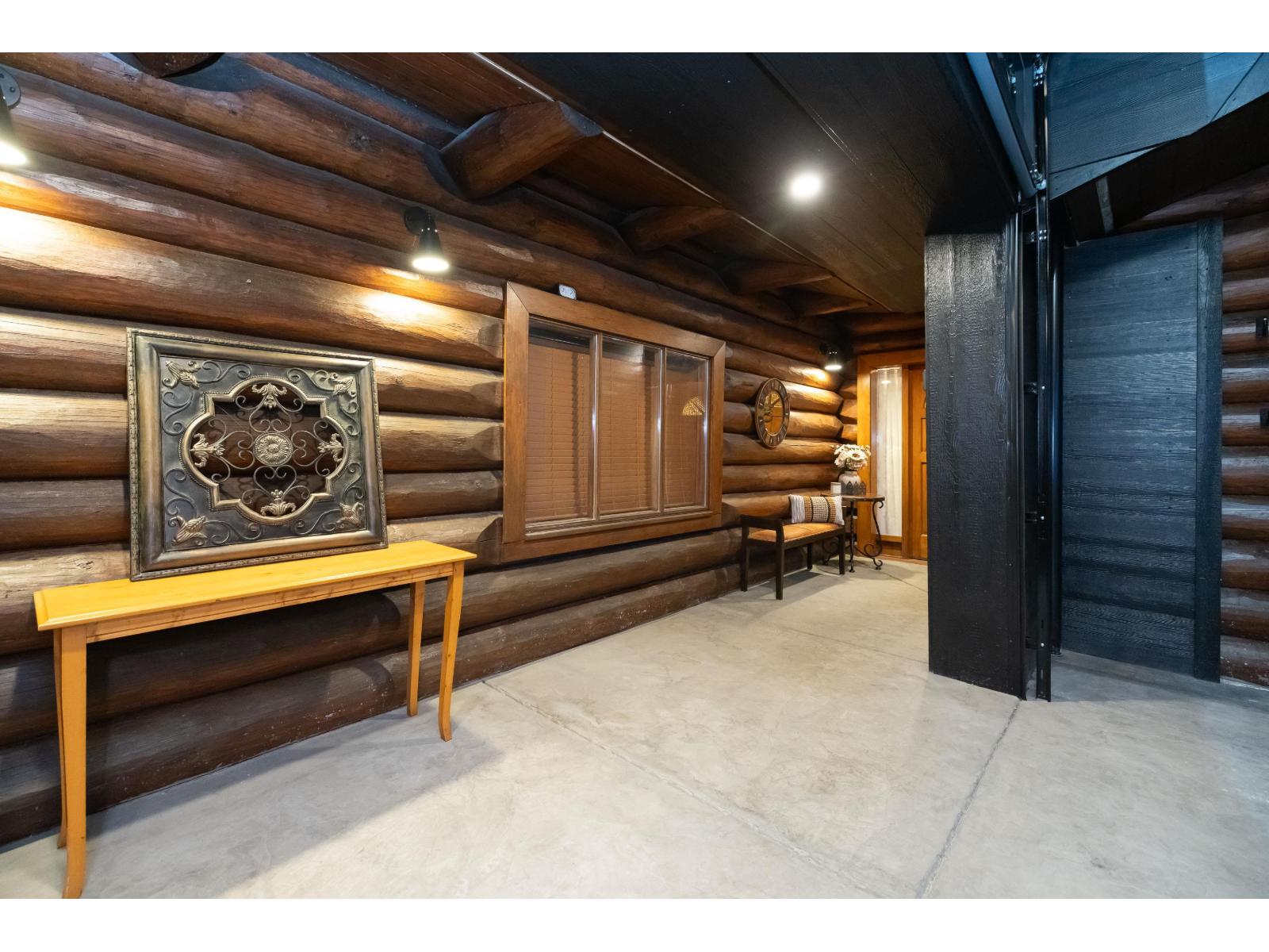 46492 Valleyview Road Property Photo 3