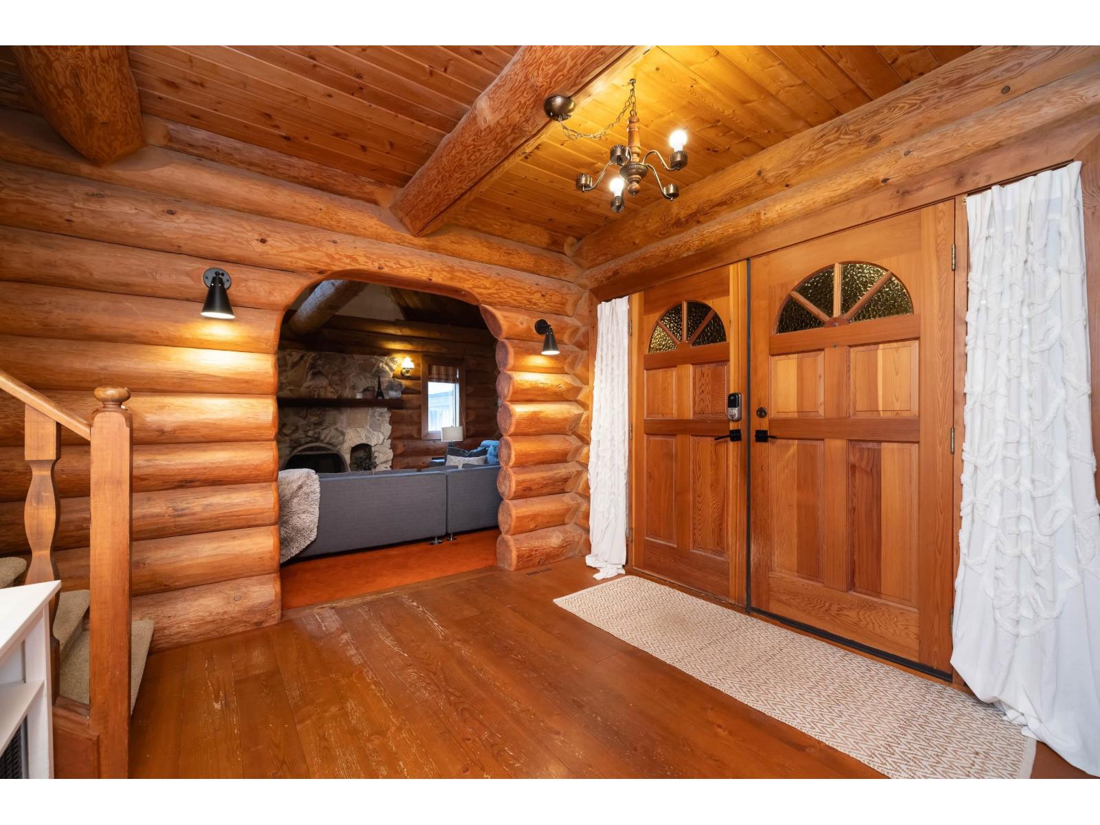 46492 Valleyview Road Property Photo 5