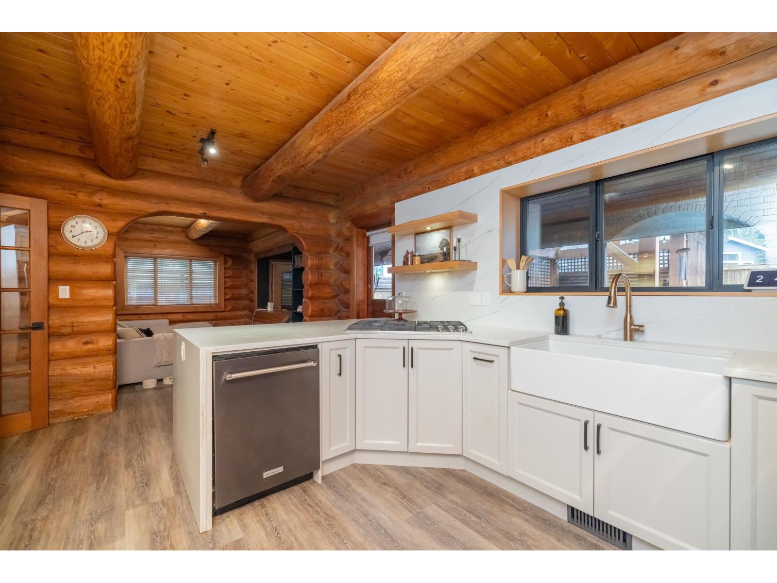 46492 Valleyview Road Property Photo 11