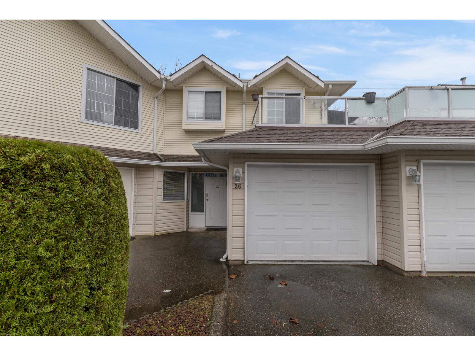 36 31255 UPPER MACLURE ROAD