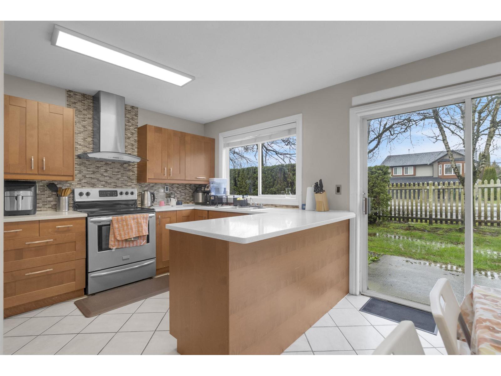 36 31255 Upper Maclure Road Property Photo 9